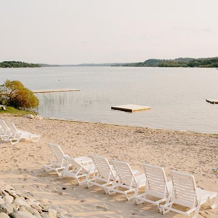 Fountain Point Hotel Suttons Bay Ngoại thất bức ảnh